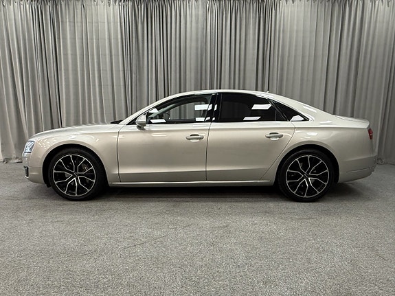 Audi A8 2 of 5