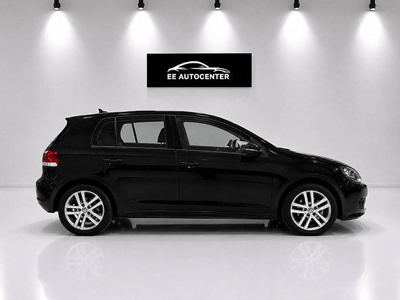 Volkswagen Golf VI 6 of 11