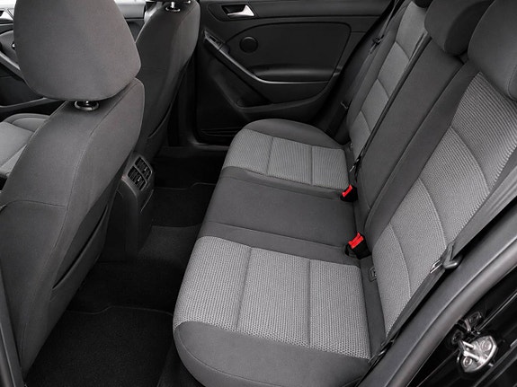 Volkswagen Golf VI 10 of 11