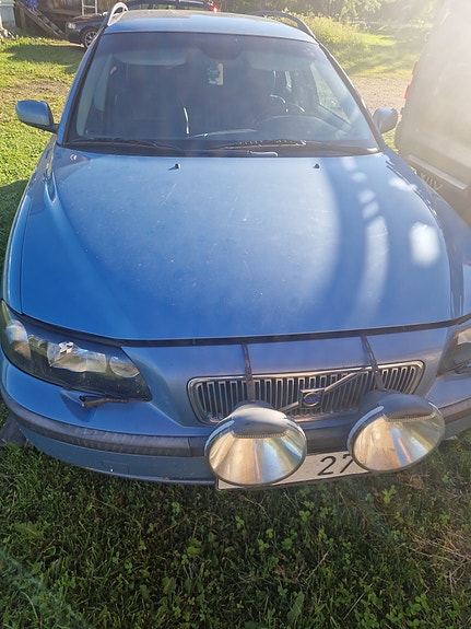 Volvo V70 5 of 5
