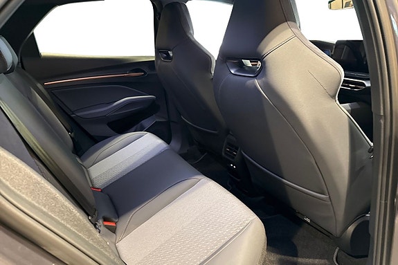 Cupra Raval 7 of 19