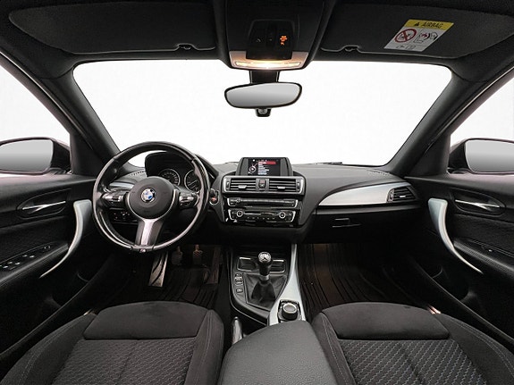 BMW 120 13 of 30