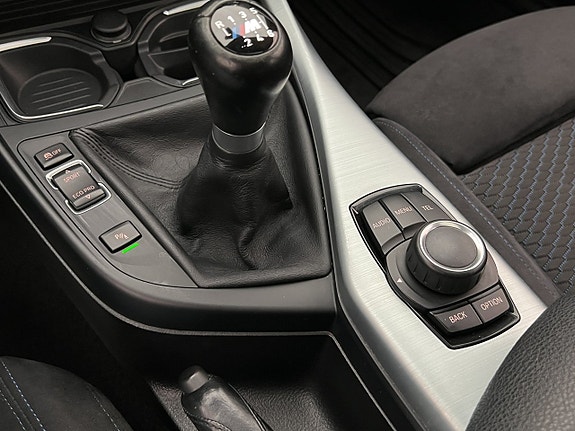 BMW 120 23 of 30