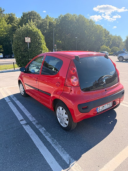 Peugeot 107 4 of 5