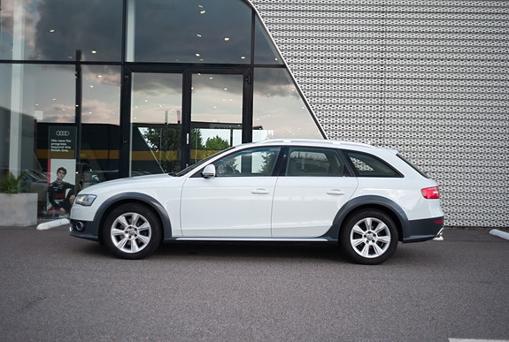 Audi A4 allroad 5 of 5