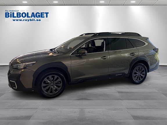 Subaru Outback 2 of 5