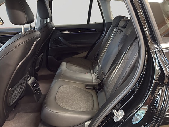 BMW X1 9 of 19