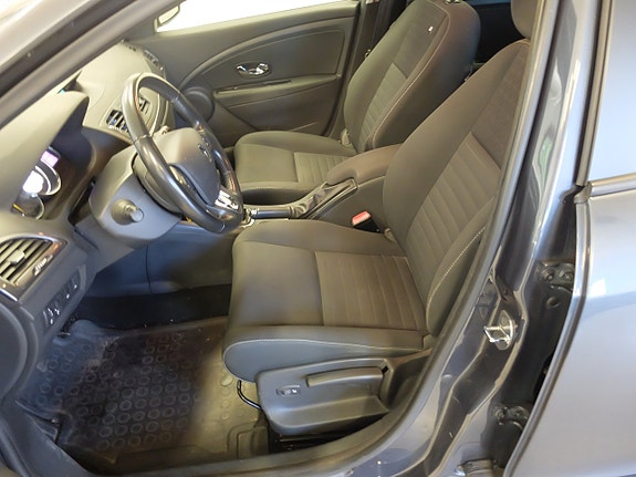 Renault Megane 6 of 10