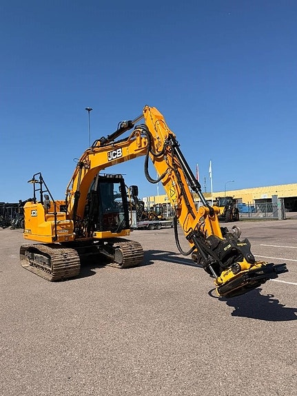 JCB 150X LC 4 of 5