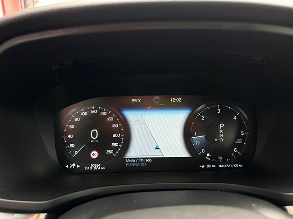 Volvo V60 Cross Country 13 of 30