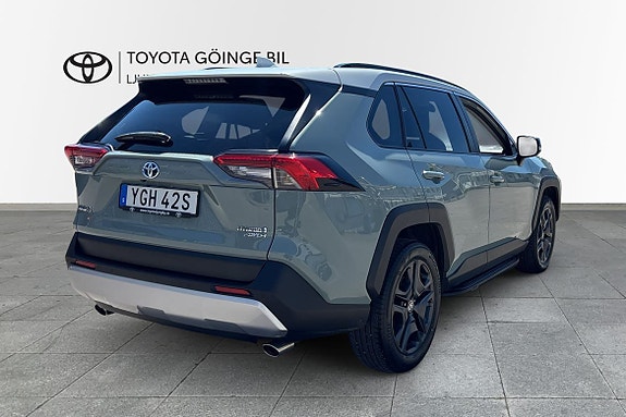 Toyota RAV4 19 of 20