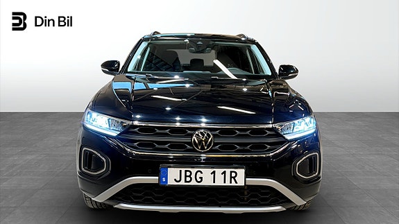 Volkswagen T-Roc 4 of 19