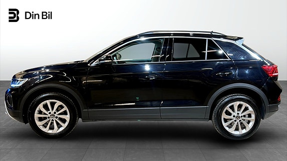 Volkswagen T-Roc 2 of 19