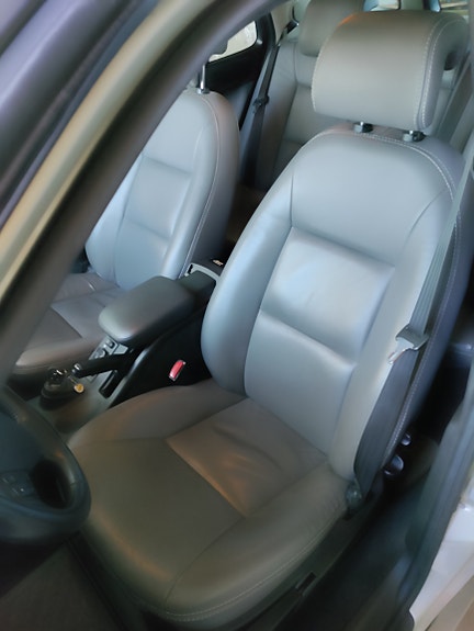 Saab 9-5 3 of 4