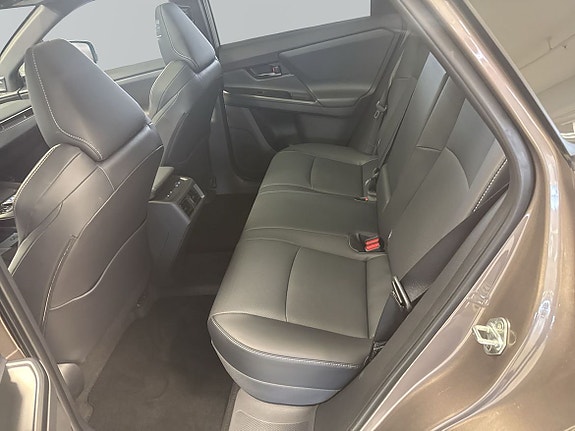 Toyota bZ4X Touring 7 of 18