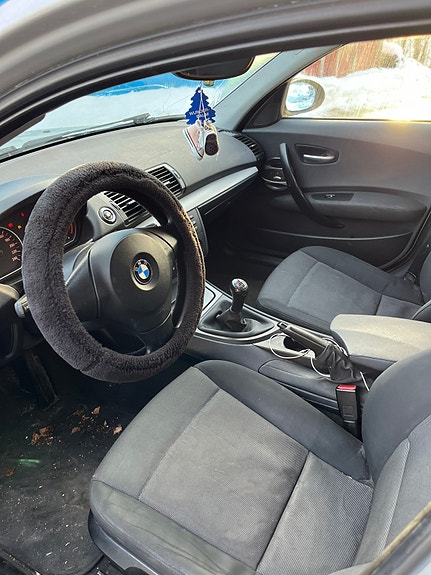 BMW 118d 3 of 3