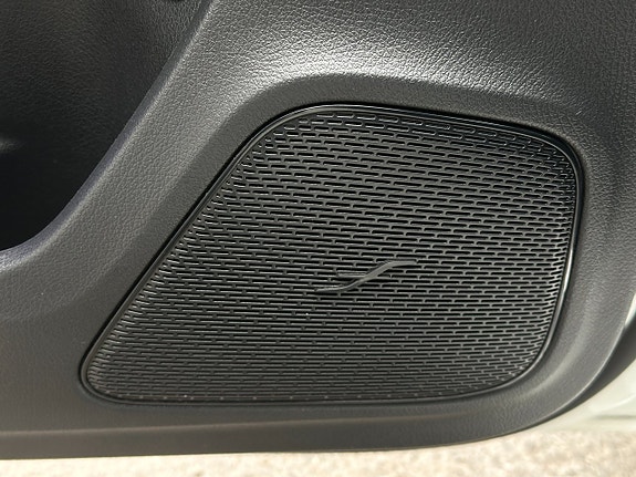 Mercedes-Benz A180 d 14 of 30