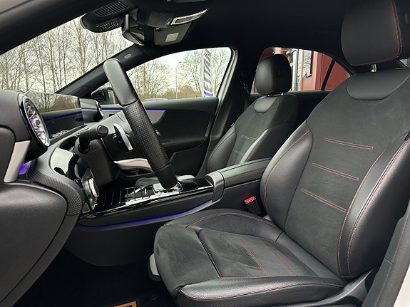 Mercedes-Benz A180 d 12 of 30