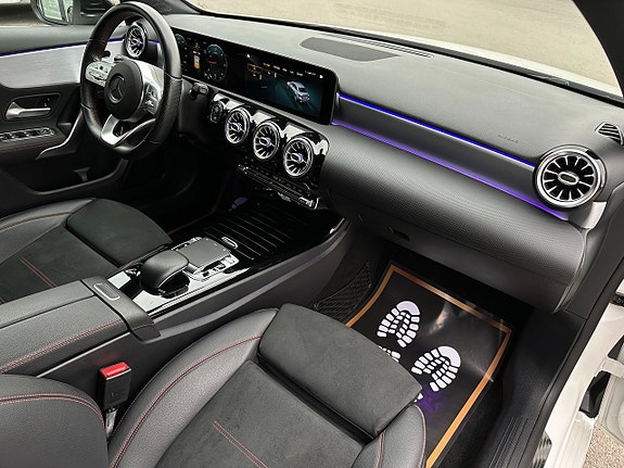 Mercedes-Benz A180 d 15 of 30