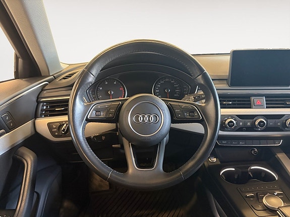 Audi A4 13 of 20