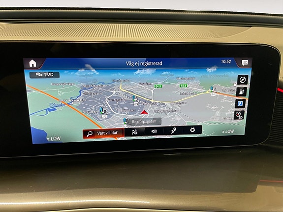 Mercedes-Benz EQC400 22 of 26