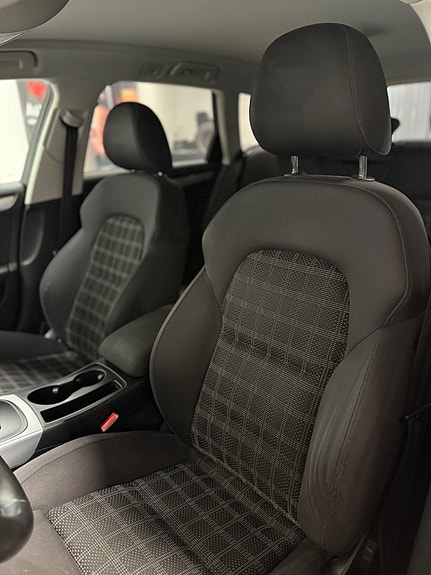 Audi A4 17 of 18