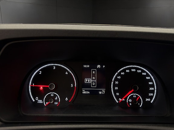 Volkswagen Caddy 17 of 29