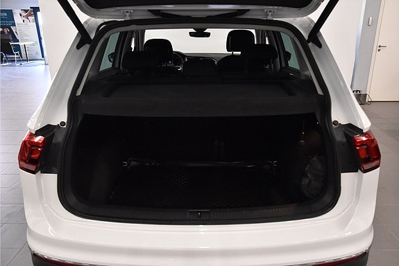 Volkswagen Tiguan 19 of 19