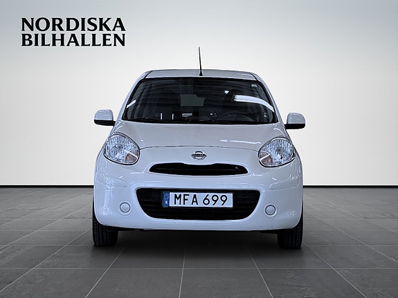 Nissan Micra 2 of 5
