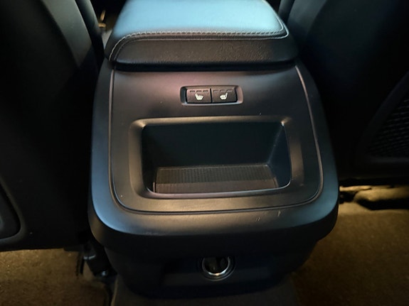 Volvo V60 22 of 24