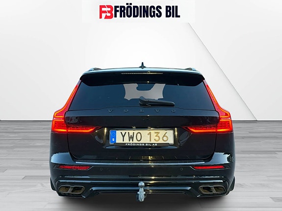 Volvo V60 8 of 24