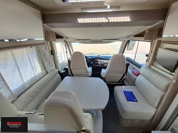 Eura Mobil IL 720 QB 9 of 13