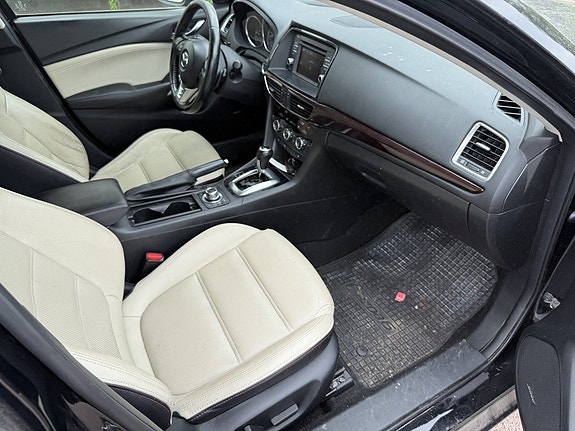 Mazda 6 7 of 15