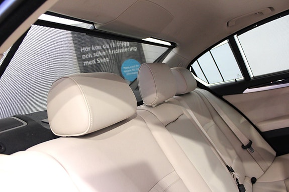 BMW 520d 16 of 20