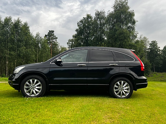 Honda CR-V 2 of 7