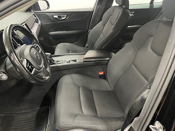 Volvo V60 Cross Country 10 of 21