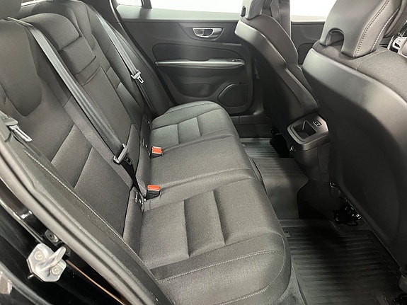Volvo V60 Cross Country 20 of 21