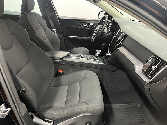 Volvo V60 Cross Country 17 of 21