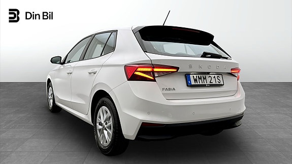 Skoda Fabia 3 of 5