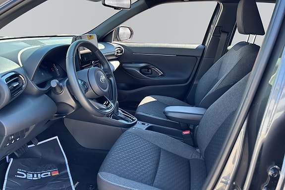 Toyota Yaris Cross 12 of 20