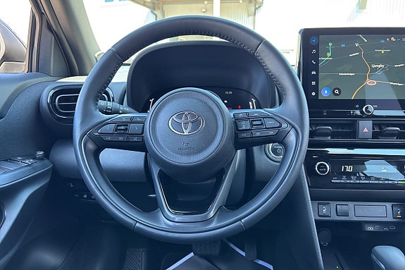 Toyota Yaris Cross 13 of 20