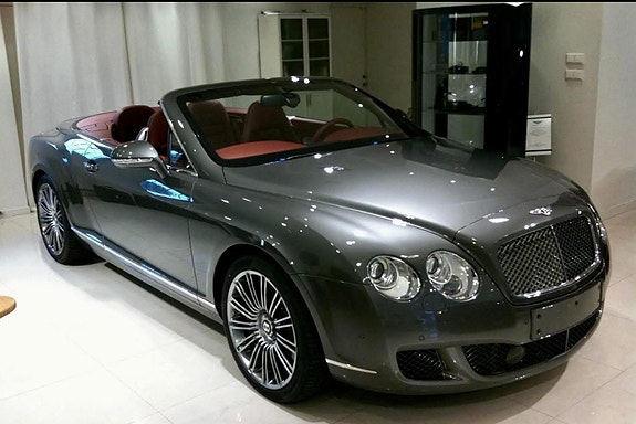 Bentley Continental GTC 6 of 12