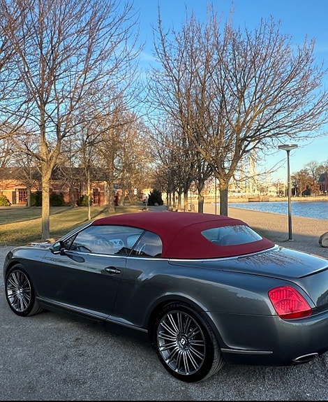 Bentley Continental GTC 3 of 5