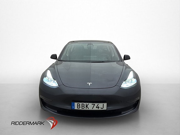 Tesla Model 3 2 of 5