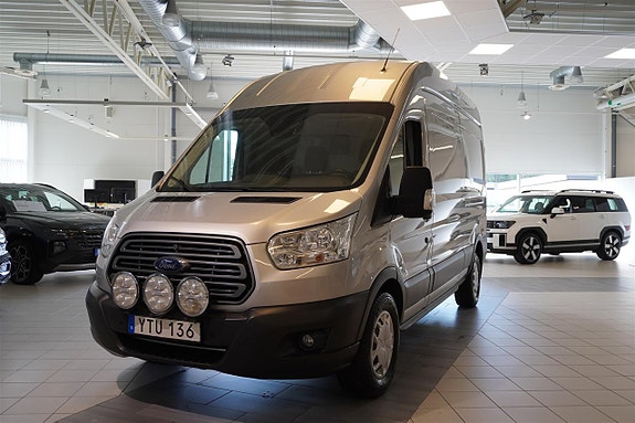 Ford Transit 23 of 23