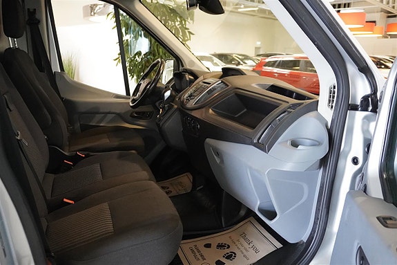 Ford Transit 6 of 23