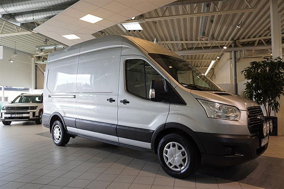 Ford Transit 14 of 23