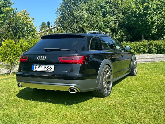 Audi A6 allroad 3 of 5