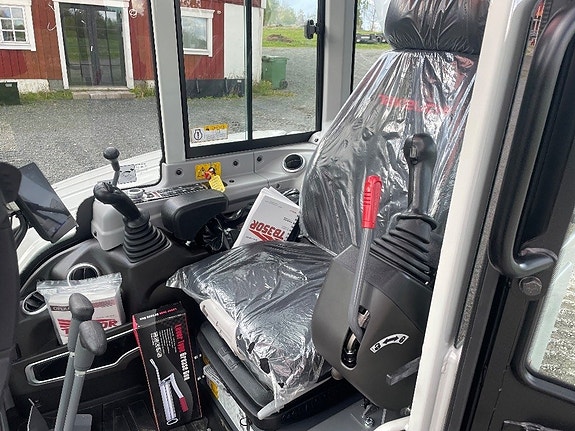 Takeuchi TB350R Rototilt, C-smörj 3års garanti 6 of 6