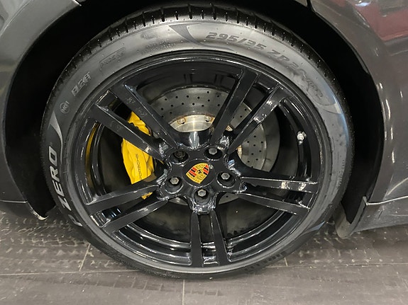 Porsche Panamera Turbo S 20 of 27